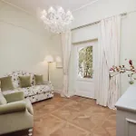 Guest house Domus Florum 4*