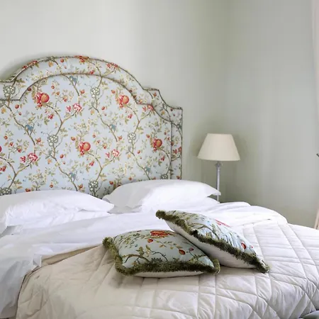 Maison d'hôtes Domus Florum 4*