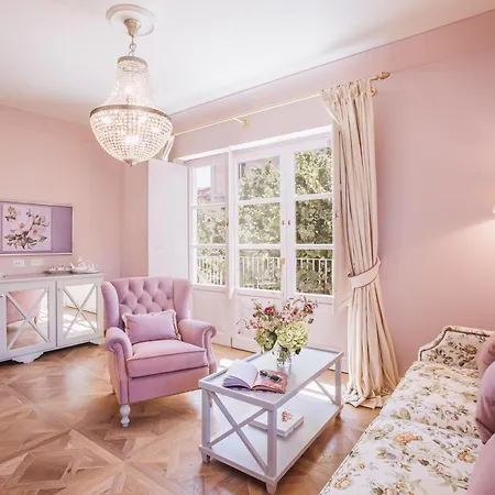 Domus Florum 4* Сорренто